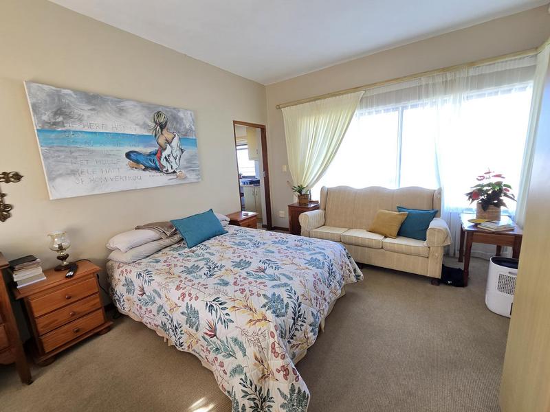 3 Bedroom Property for Sale in Glentana Western Cape